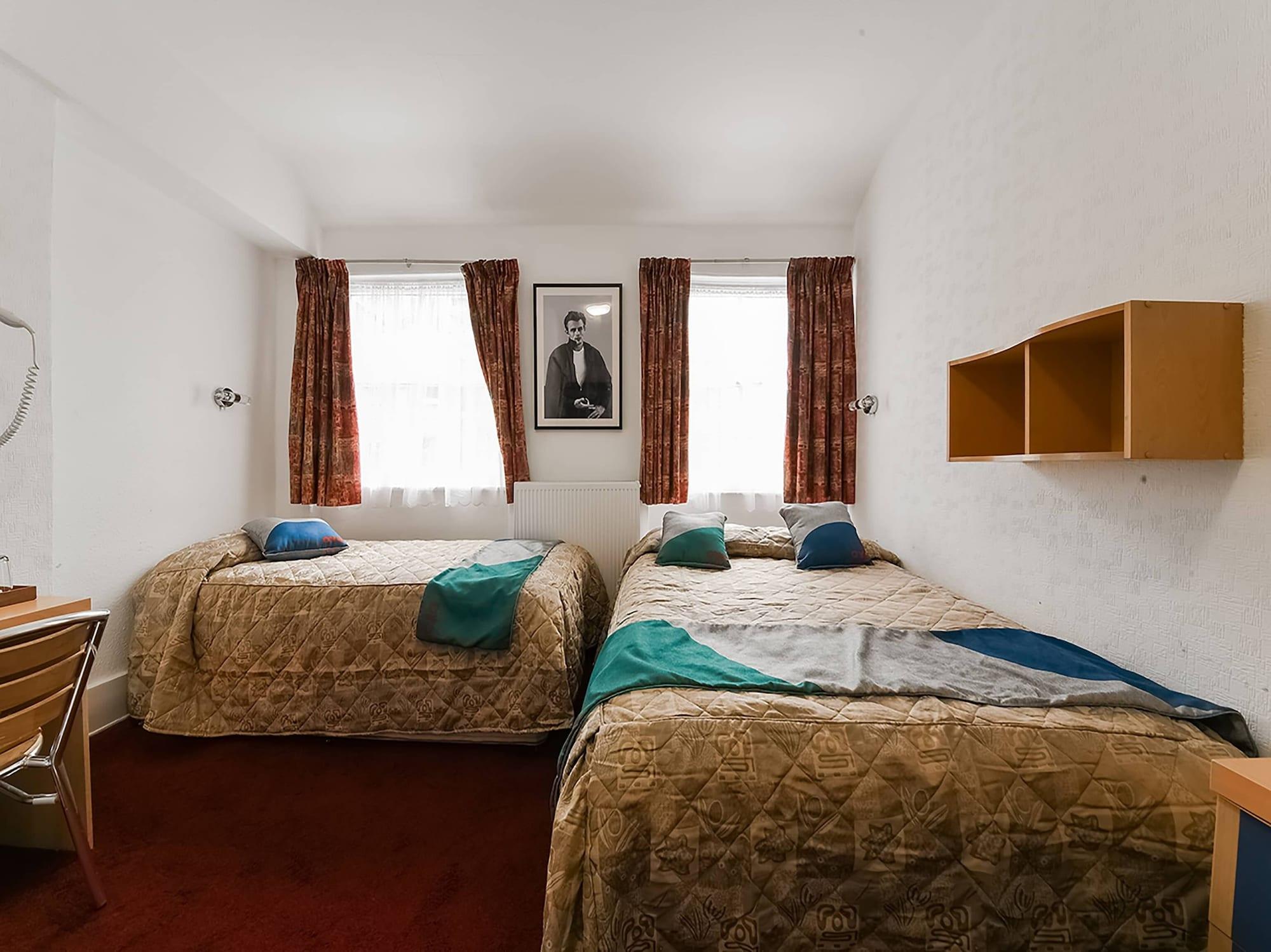 Hotel Upper Berkeley Hotel 3*